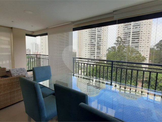 Apartamento à venda com 3 suítes em Jardim Marajoara, São Paulo, SP