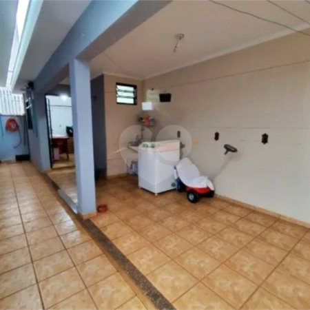 Casa à venda com 3 quartos, sendo 1 suíte, em Parque dos Bandeirantes, Ribeirão Preto, SP