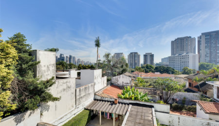 Casa à venda com 4 quartos, sendo 2 suítes,  no condomínio Casa Jardim Ibirapuera, São Paulo - SP