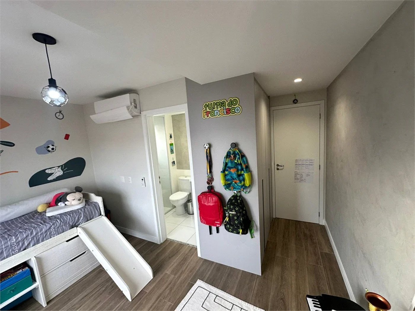 Apartamento à venda com 3 suítes em Vila Romana, São Paulo, SP