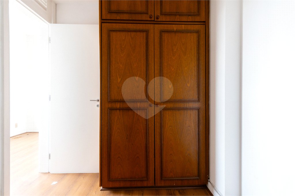 Duplex à venda com 6 quartos, sendo 4 suítes, em Alto de Pinheiros, São Paulo, SP