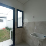Casa à venda com 3 quartos, sendo 2 suítes, no condomínio Vila Rica, Indaiatuba - SP