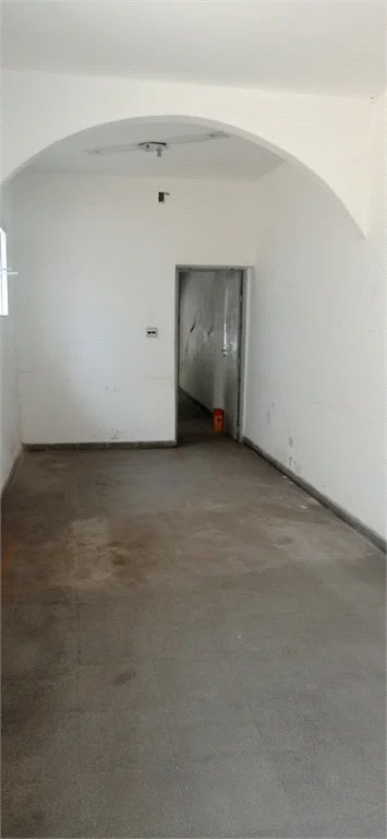 Sobrado à venda ou para alugar com 4 quartos em Água Branca, São Paulo, SP