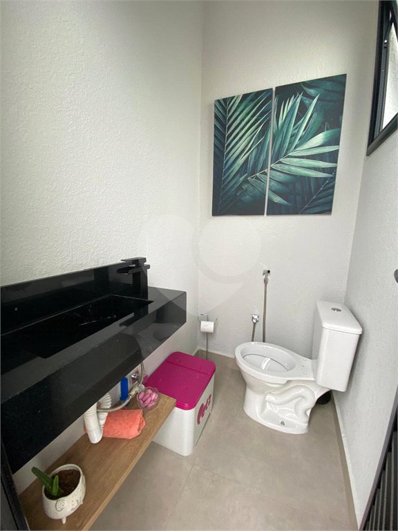 Casa à venda com 2 quartos, sendo 1 suíte, no condomínio Vila Rica, Indaiatuba - SP