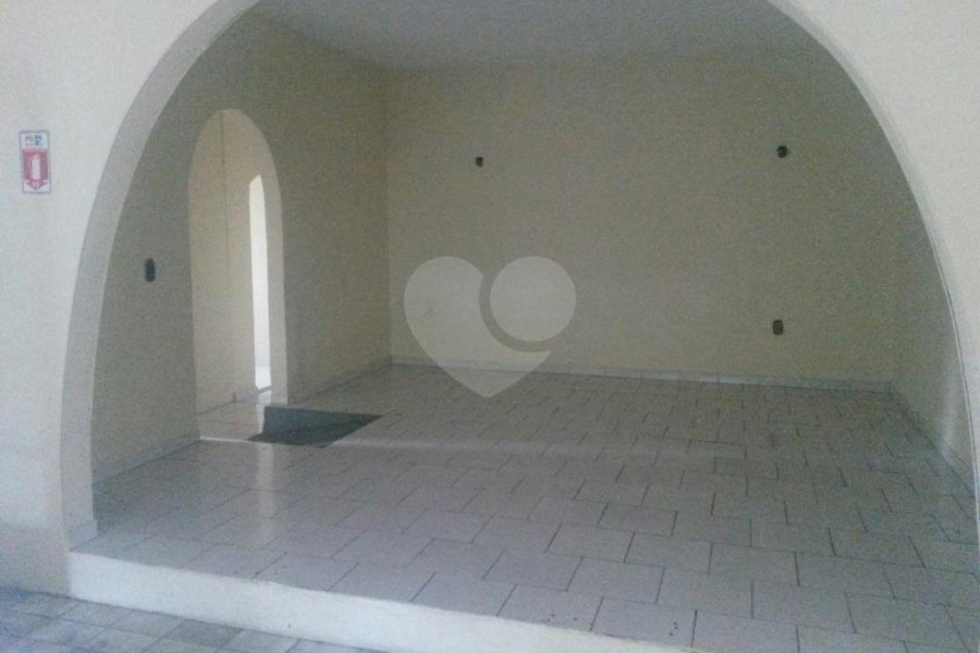 Casa Térrea à venda com 4 quartos, sendo 2 suítes, em Serra da Cantareira, São Paulo, SP