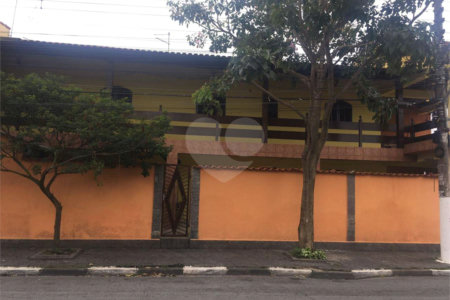 Casa à venda com 4 quartos em Calmon Viana, Poá, SP