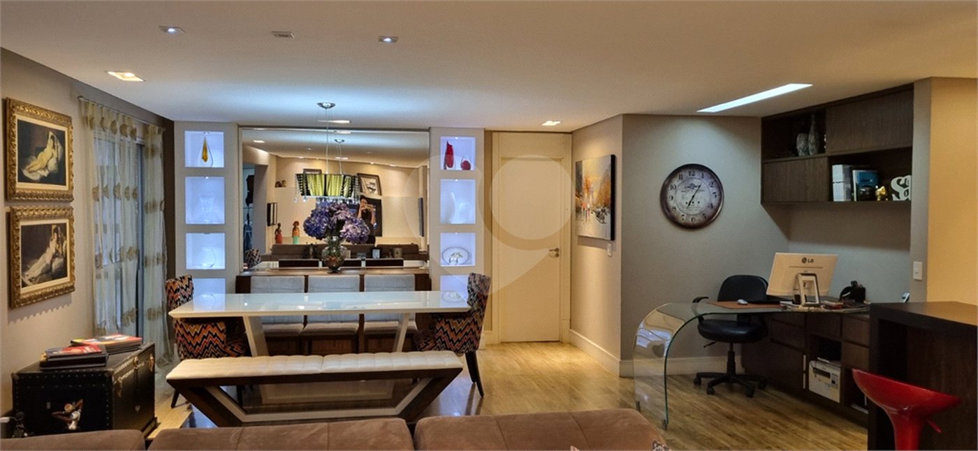 Apartamento à venda com 3 suítes em Jardim Londrina, São Paulo, SP