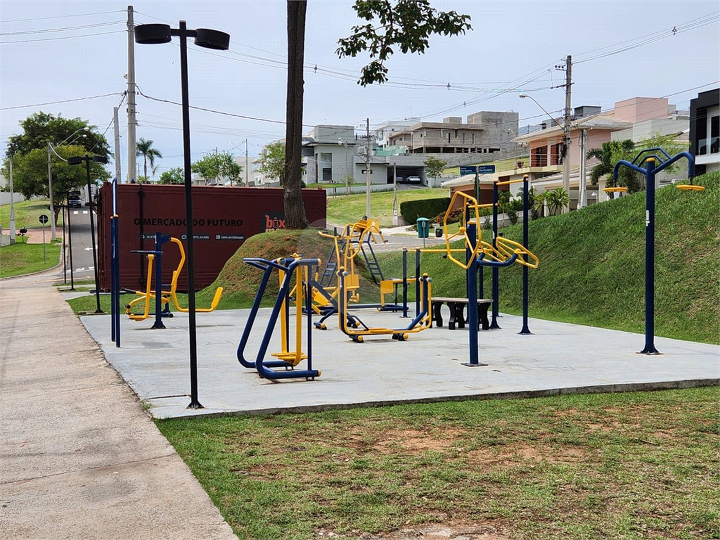 Terreno à venda no condomínio Santa Isabel I, Louveira - SP