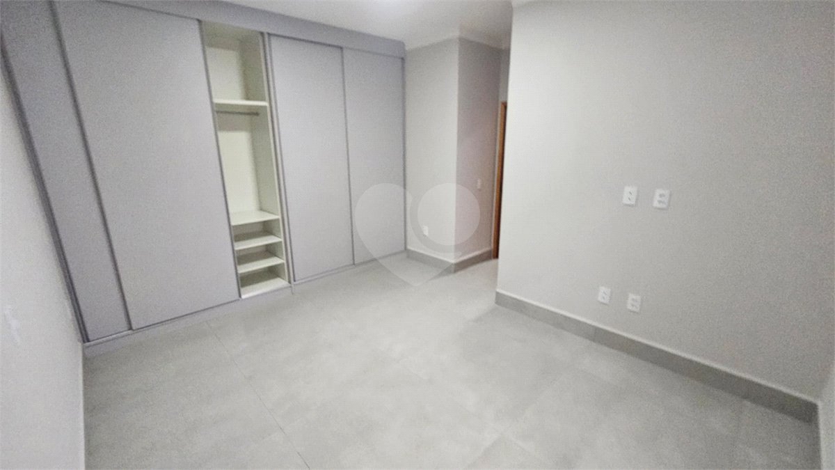 Casa à venda ou para alugar com 3 quartos, sendo 1 suíte, no condomínio Jardim Park Real, Indaiatuba - SP