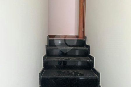 Sobrado à venda com 3 quartos, sendo 1 suíte, em Vila Medeiros, São Paulo, SP