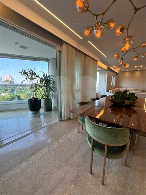 Apartamento à venda com 3 suítes em Jardim Anália Franco, São Paulo, SP