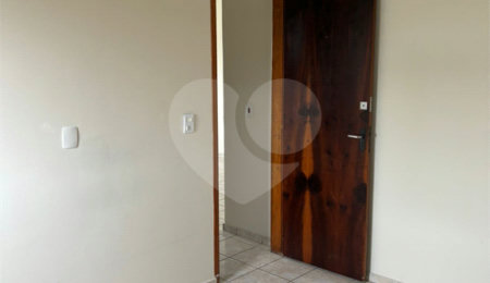 Apartamento à venda com 2 quartos em Parque Edu Chaves, São Paulo, SP