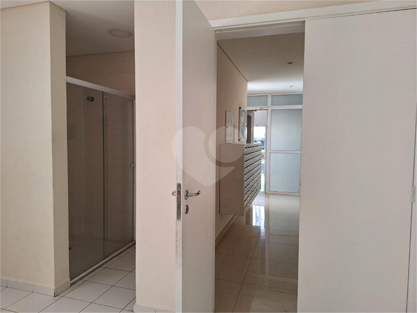 Cobertura à venda com 2 quartos, sendo 1 suíte, em Pinheiros, São Paulo, SP