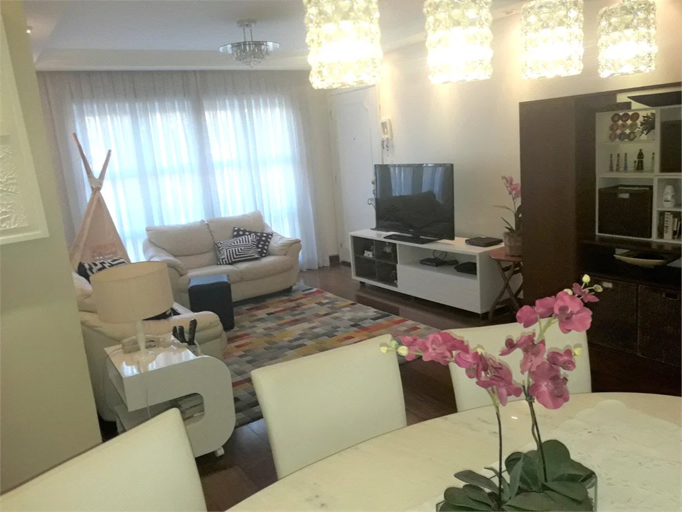 Apartamento à venda com 3 quartos, sendo 1 suíte, em Jardim Taboão, São Paulo, SP
