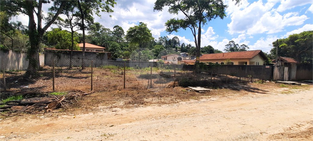 Terreno à venda em Mantiqueira, Mairiporã, SP