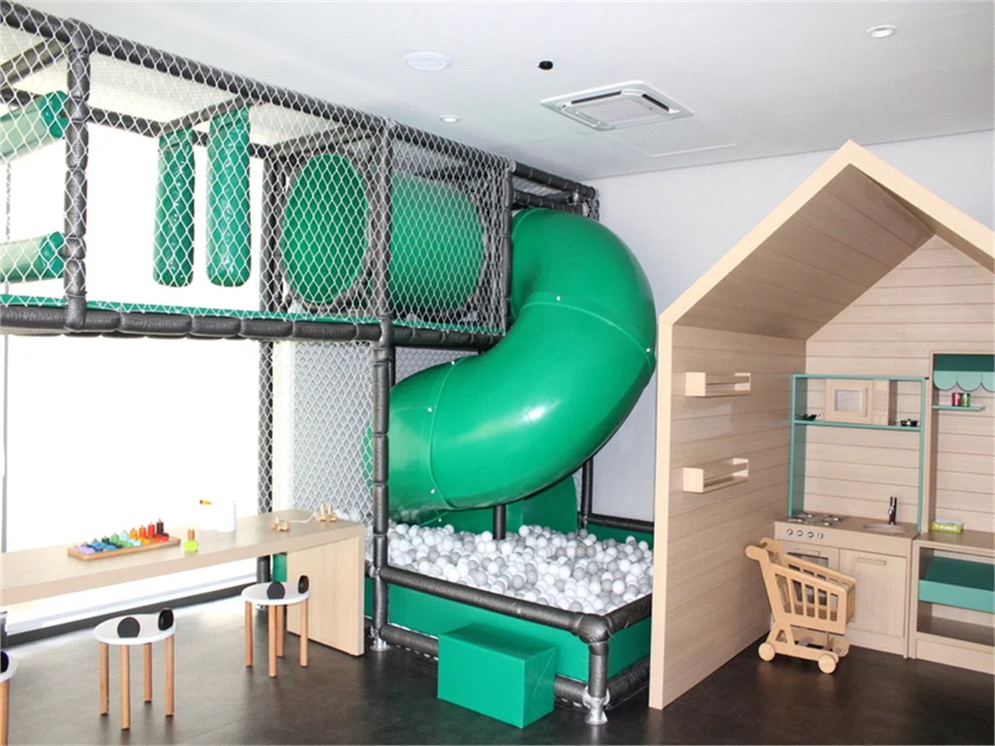 Apartamento à venda com 3 suítes em Pinheiros, São Paulo, SP