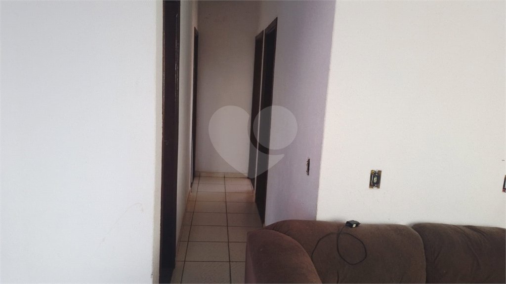 Casa para venda em Ibaté/SP.