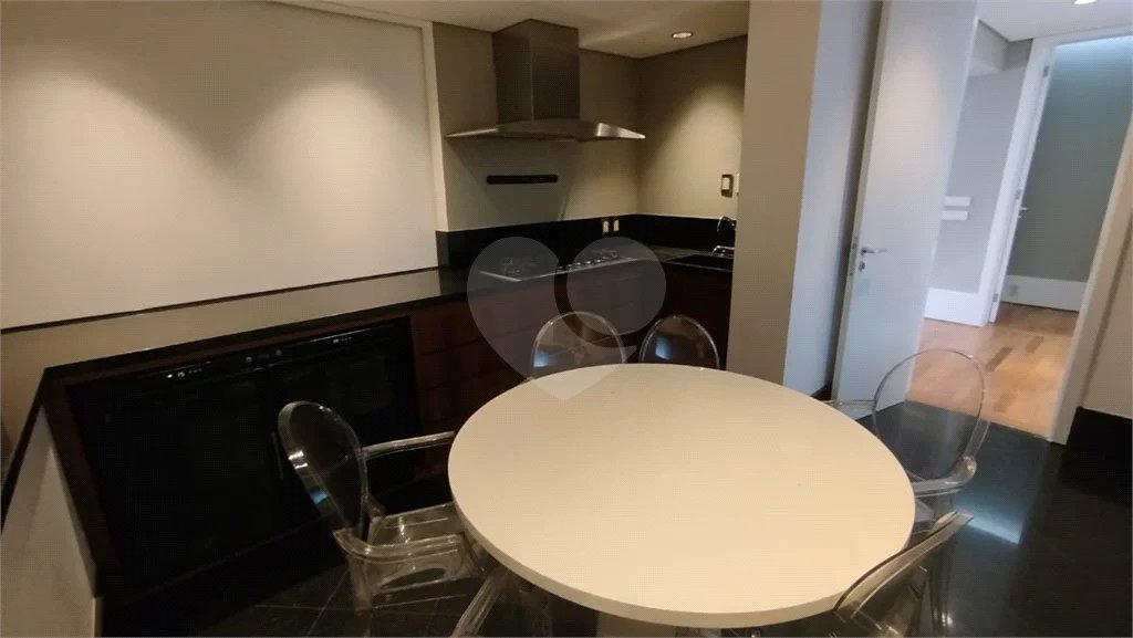 Á venda Apartamento Alto Padrão 5 suítes / 8 vagas 522m² Vila Nova Conceição