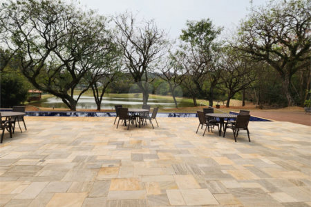 Casa à venda ou para alugar com 4 suítes no condomínio Residencial Arboretum, Vinhedo - SP