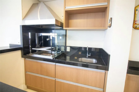 Apartamento à venda com 3 suítes em Jardim Dom Bosco, São Paulo, SP