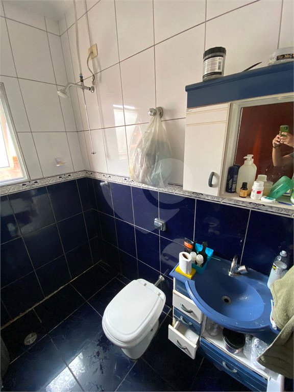 Sobrado à venda com 3 quartos, sendo 1 suíte, em Jardim dos Ipês, Suzano, SP