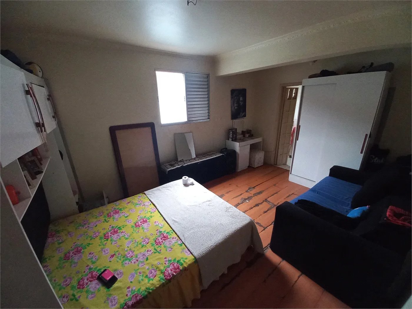 Sobrado à venda com 3 quartos, sendo 1 suíte,  em Jardim Helga, São Paulo, SP