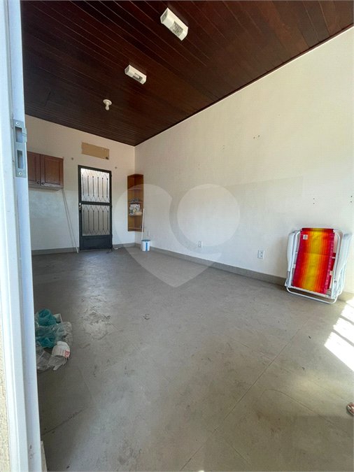 Casa Térrea à venda com 5 quartos, sendo 2 suítes, em Campo Grande, Rio de Janeiro, RJ