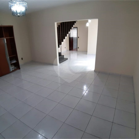 Casa à venda com 3 quartos, sendo 1 suíte,  em Vila Gomes, São Paulo, SP