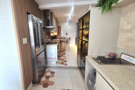 Apartamento com 3 dormitórios à venda, 144 m² por R$ 2.400.000,00 - Gonzaga - Santos/SP