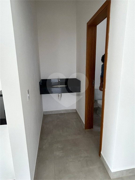 Casa à venda com 3 suítes no condomínio Vida Real, Itupeva - SP