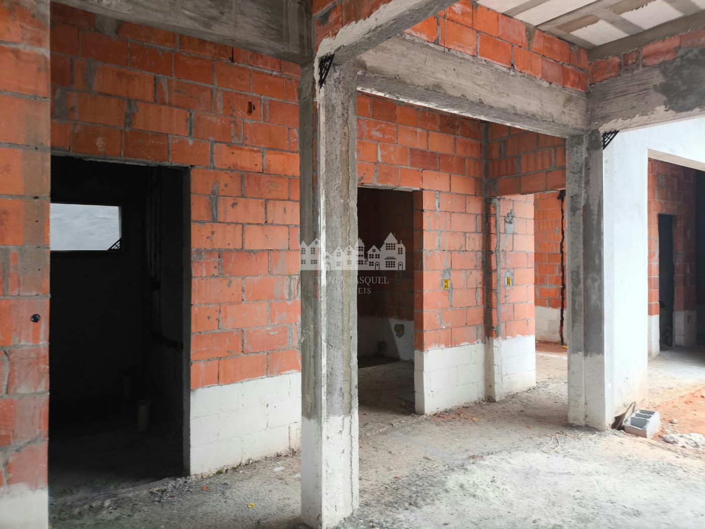 Casa à venda com 3 quartos, sendo 1 suíte,  em Loteamento Parque Residencial Serras de Atibaia II, Atibaia, SP
