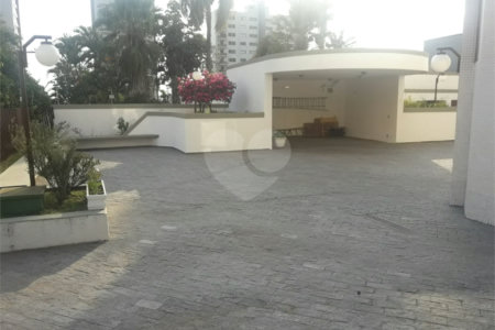 Vendo Excelente apartamento no Centro de São Carlos SP