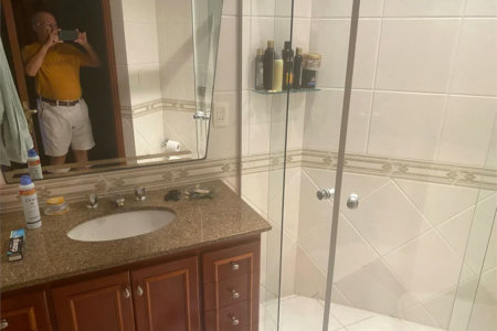 Apartamento à venda com 3 suítes em Jardim Londrina, São Paulo, SP