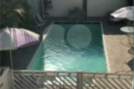 Casa à venda com 6 quartos, sendo 1 suíte, em Vila Matilde, São Paulo, SP