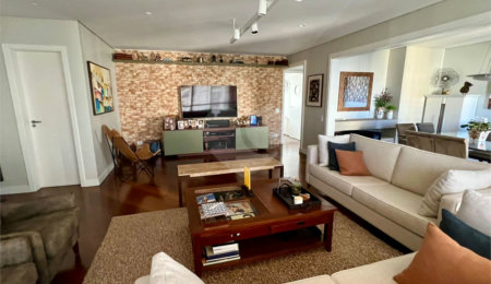 Apartamento à venda com 3 quartos, sendo 2 suítes,  em Vila Suzana, São Paulo, SP