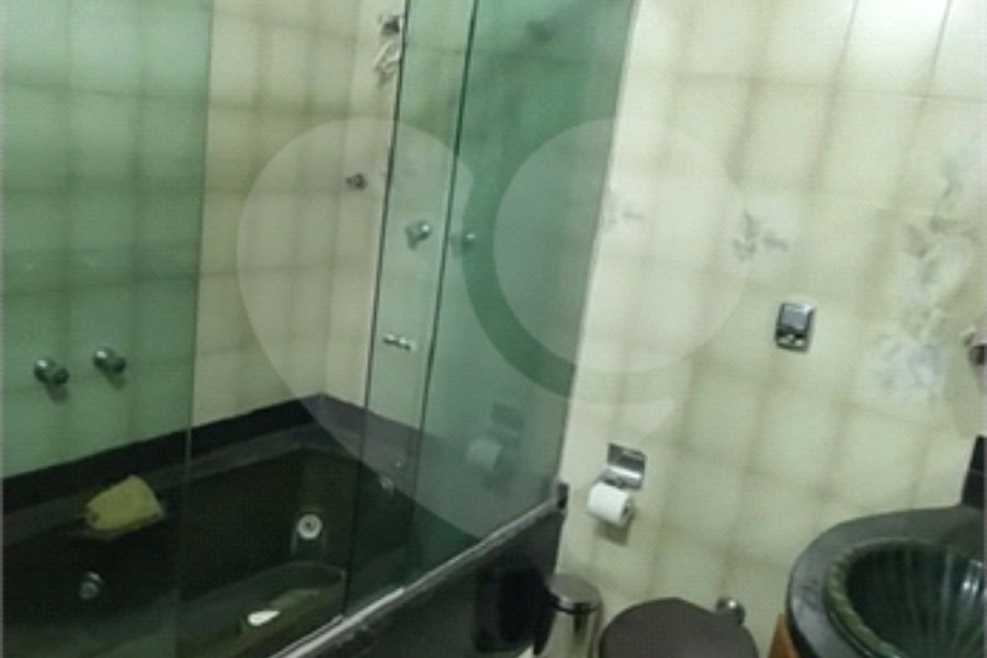 Casa à venda com 3 quartos, sendo 1 suíte, em Vila Scarpelli, Santo André, SP