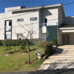 Casa à venda com 4 suítes no condomínio Aruã, Mogi das Cruzes - SP