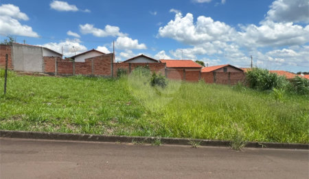 Terreno à venda no Centro, Descalvado, SP