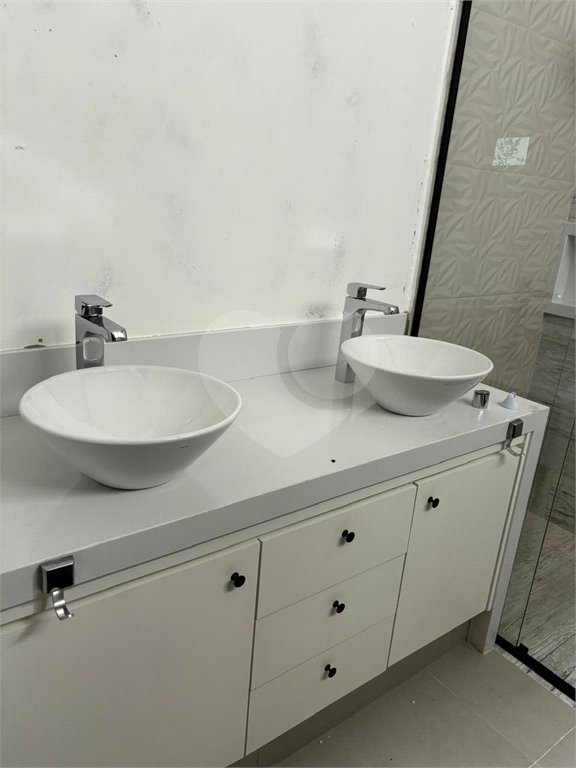 Casa à venda com 4 suítes no condomínio Residencial Costa das Areias, Salto - SP