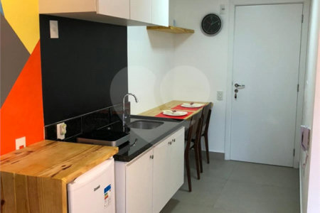 Apartamento à venda com 1 quarto em Indianópolis, São Paulo, SP