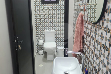 Terreno à venda com 4 suítes no condomínio Granja Anita, Mogi das Cruzes - SP
