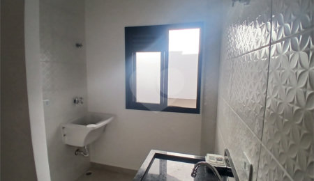 Casa à venda com 1 quarto no condomínio Sintra, São Paulo - SP