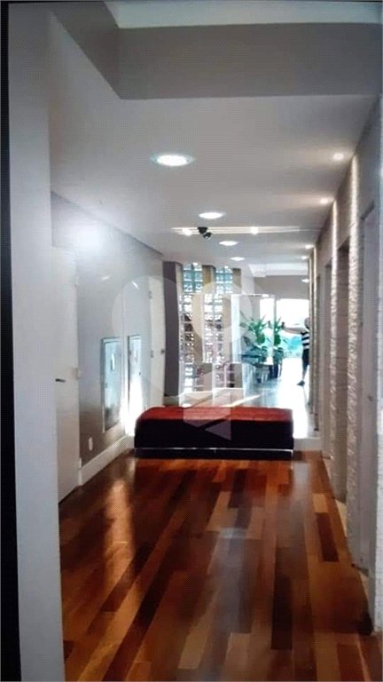 Apartamento à venda com 2 quartos, sendo 1 suíte, em Super Quadra Morumbi, São Paulo, SP
