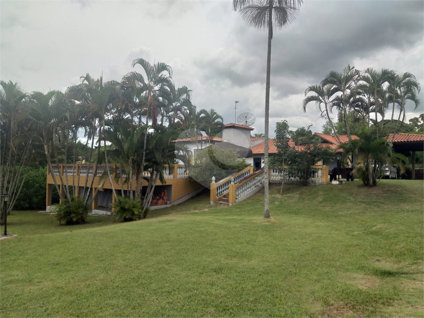 Casa à venda com 4 suítes no condomínio Piccolo Paese, Salto - SP