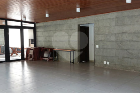 Casa à venda com 4 suítes no condomínio Itaporã, Atibaia - SP