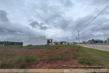 Terreno à venda no condomínio Tivolli, Itapetininga - SP