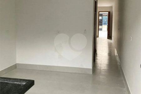 Casa à venda com 2 suítes em Vila Polopoli, São Paulo, SP