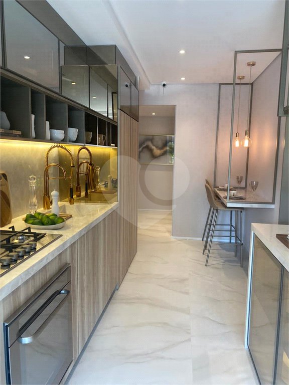 Apartamento à venda com 3 suítes em Jardim das Acácias, São Paulo, SP