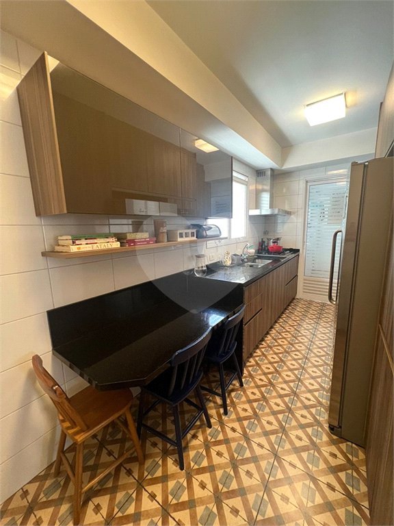 Apartamento à venda com 4 quartos, sendo 2 suítes,  em Brooklin Paulista, São Paulo, SP