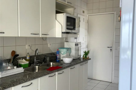Cobertura à venda com 3 quartos, sendo 1 suíte,  em Vila Suzana, São Paulo, SP